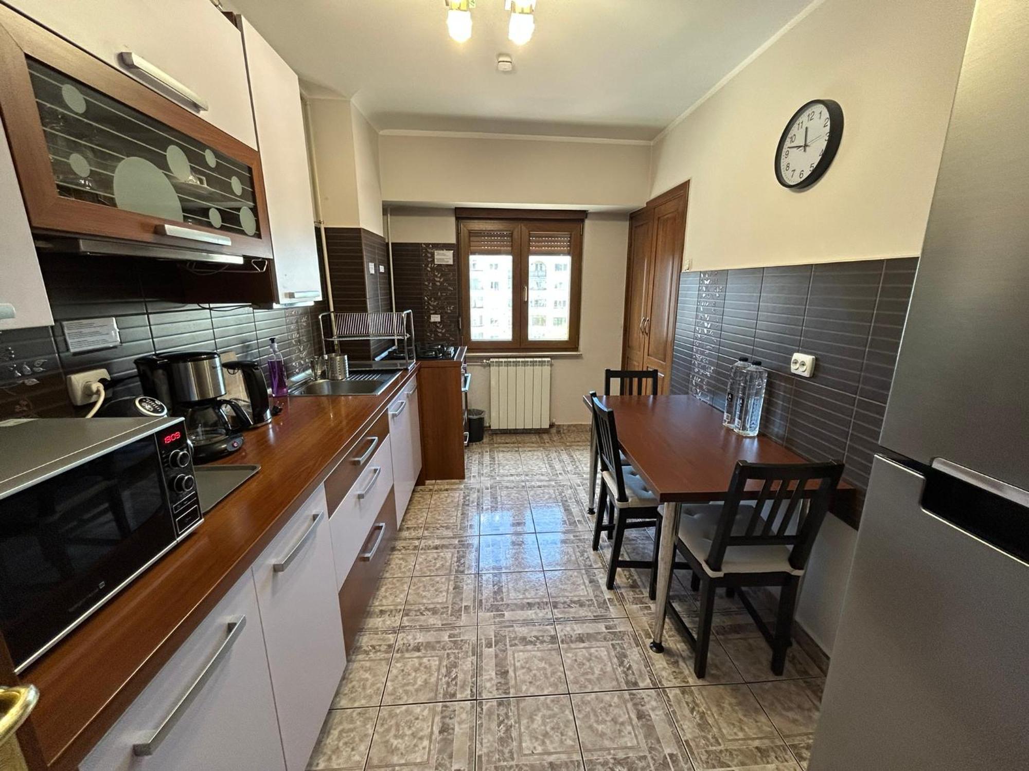 Apart. Premium Ultracentral, 3 Camere Loc Parcare. Ploieşti Extérieur photo