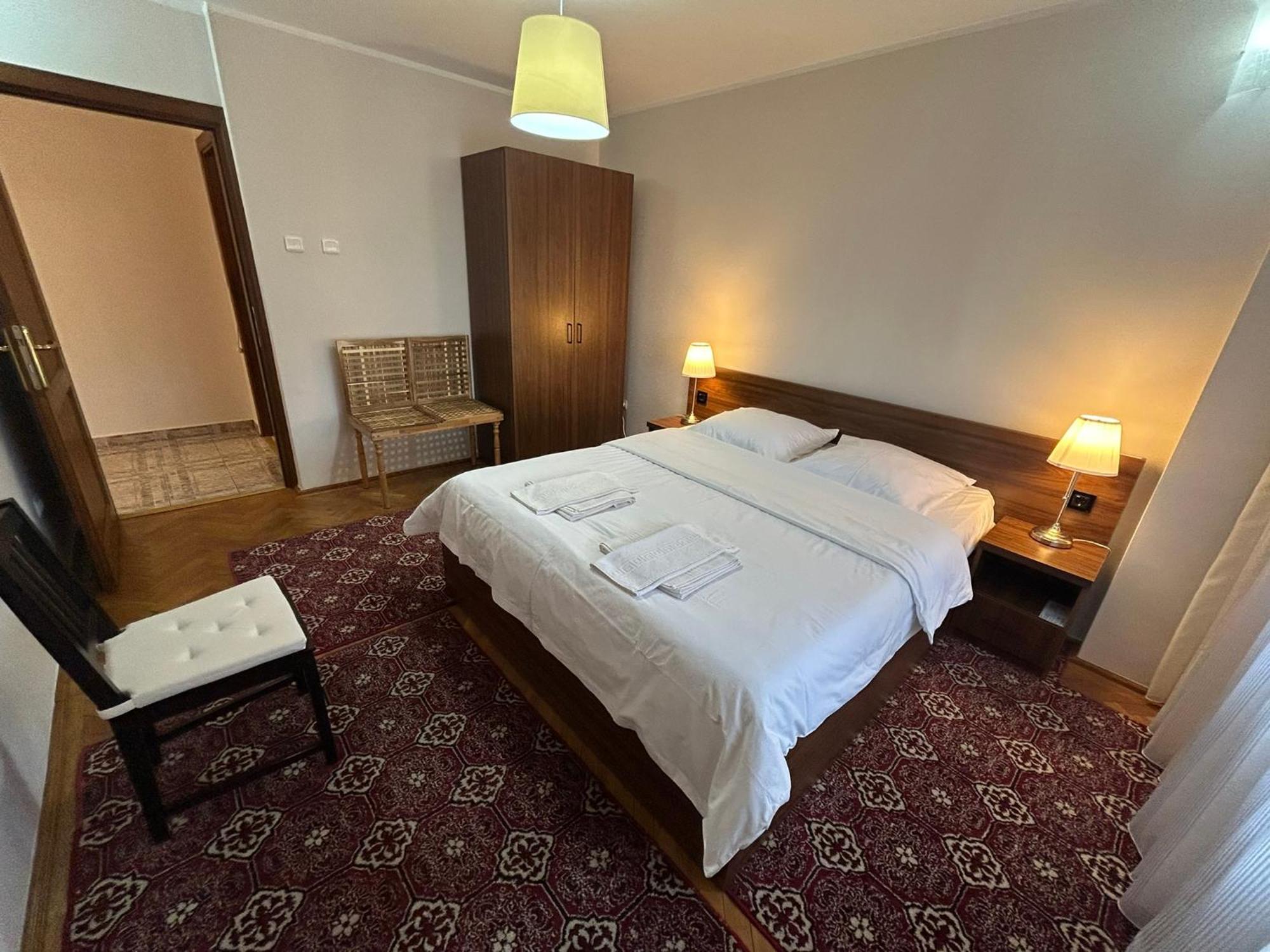 Apart. Premium Ultracentral, 3 Camere Loc Parcare. Ploieşti Extérieur photo
