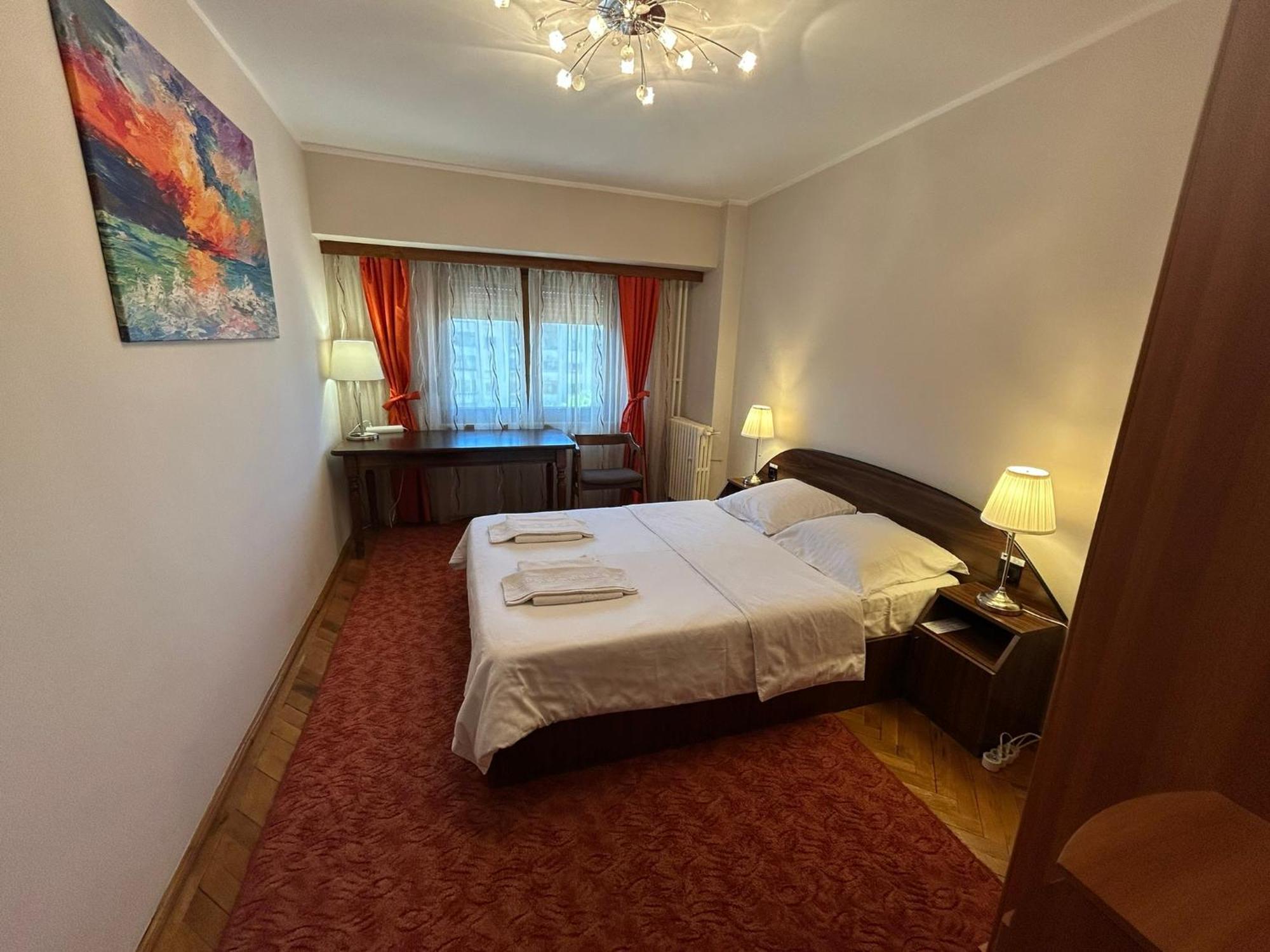 Apart. Premium Ultracentral, 3 Camere Loc Parcare. Ploieşti Extérieur photo
