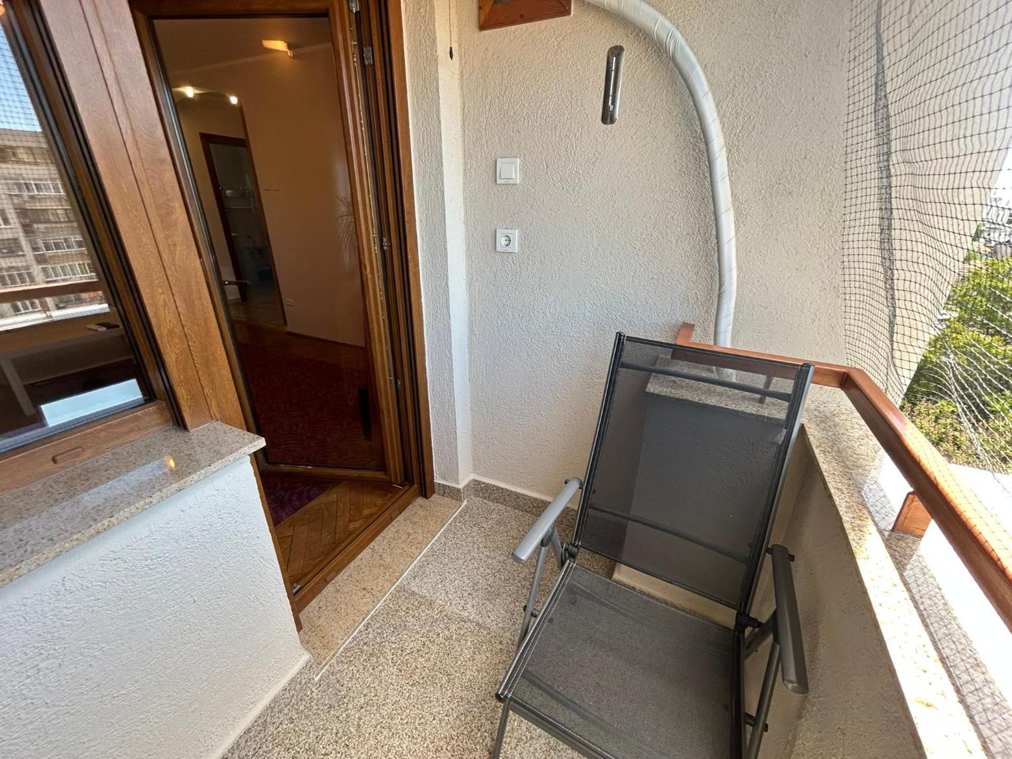 Apart. Premium Ultracentral, 3 Camere Loc Parcare. Ploieşti Extérieur photo